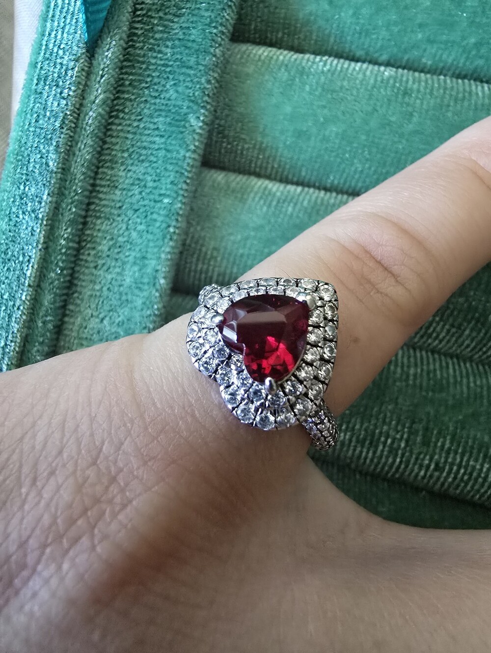 Heart-Shaped Red Crystal Halo Ring with Clear Accents